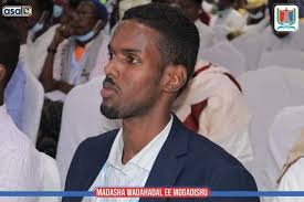 Xubno ka tirsan Ururka Ardayda Jaamacadda oo ka qeyb galay Madasha  Wadahadal ee Muqdisho.