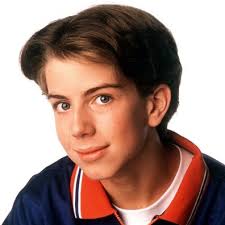 Hör mal, wer da hämmert S03E03: Die Witzfigur (A Sew, Sew Evening)