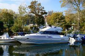 * this price is based on today's currency conversion rate. Boot Jamaican Poppy Sunseeker 35 Foot Gb Christchurch Booking Com