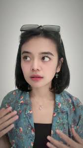Putri Nadeak (@putrinadeakk)