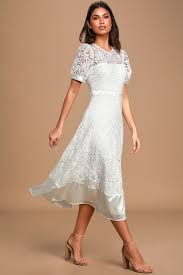1940s Style Wedding Dresses Shoes Accessories