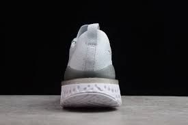 After a successful first year on the market for the silhouette, the epic react. Buy Nike Epic React Flyknit 2 Pure Platinum Online Idae 2021
