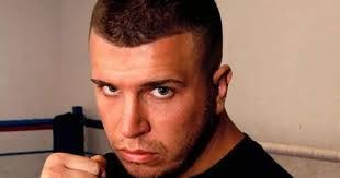 Joyce Ring's Instagram, Twitter & Facebook