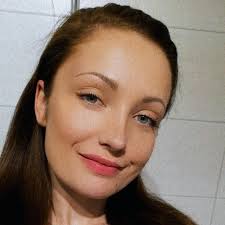 Eliza Werner's Instagram, Twitter & Facebook