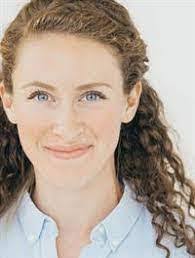 Janine Mayfield's Instagram, Twitter & Facebook