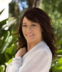 Live In Gratitude Daily: The Key to Abundance, Joy & Love: Denise Joy  Thompson, Annette Aben, Jada Andrews, Terry Arnold, Brenda Bailey, Dixie  Bennett, Nancy Brewington, Cheryl Krieger, Brown Joy Brugh, Vicki