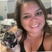 Erin Burnham's Instagram, Twitter & Facebook