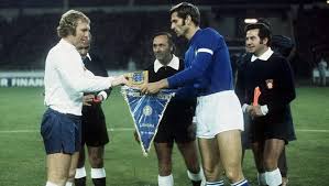 A manaus, nel cuore dell'amazzonia, in una partita epica per il miglior esordio italiano in coppa del mondo che io ricordi. Azzurri Imbattuti A Wembley Da Piu Di 40 Anni Poi C E Quell 11 Luglio Numeri Calcio