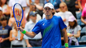 Ich habe mich in zehn Jahre jüngeren Mann verliebt