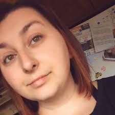 Watching season 2 of Love is Blind... Danielle is a wreck, like omg.