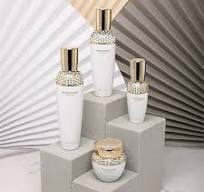 Custom Luxury Cosmetic Glass Bottle Set Manufacturers ...