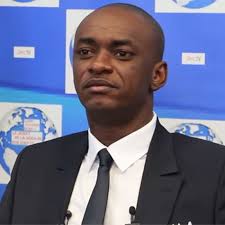 🚨 Infos : Cameroun🇨🇲 [Assemblée Nationale] Le président national du  PCRN, l'honorable Cabral LIBII est réélu secrétaire au bureau de  l'Assemblée Nationale. #Infos #AssembléeNationale #Canal2international