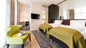 Across the elbe river, the neustadt. Holiday Inn Dresden Am Zwinger Ab 71 9 9 Bewertungen Fotos Preisvergleich Tripadvisor