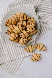 Chocolate Cinnamon Rugelach Recipe Chocolate Cinnamon Rugelach Recipe Sweet Pastries