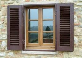 Epingle Par King Sky Sur Jendela Fenetres Exterieures Volets Fenetres Exterieures Maisons Exterieures