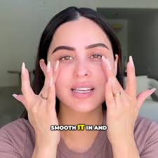 Christen Dominique żied/et ritratt ġdid.