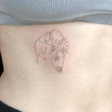 Joey Hill On Instagram Klimt Losangelestattoo Sanfranciscotattoo Singleneedle Finelinetattoo Kiss Tattoos Klimt Tattoo Tattoos Before continuous line drawings became popular jewelry mainstays, the style was often employed in art classes as a. pinterest