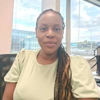 3400+ Profile mit dem Suchbegriff „Hazel“