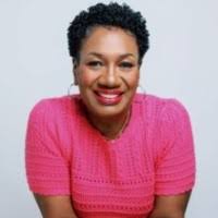 Josie Sampson's Instagram, Twitter & Facebook