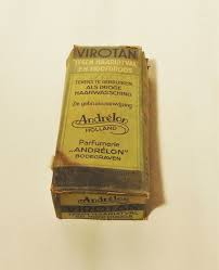 Both blake and santo recommend applying the product to slightly damp hair, which will open the hair cuticle, allowing it to seep in. Dry Shampoo Wikipedia