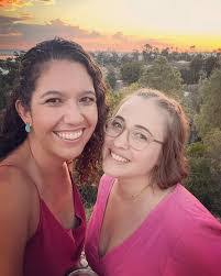 Rob Lund's Instagram, Twitter & Facebook