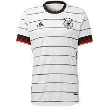 Parmi l'offre, on distingue le modèle domicile qui, pour que vous soyez homme, femme ou enfant, les maillots de foot de l'allemagne conçus par adidas. Maillot De Football Homme Adidas Allemagne Euro 2021 Cdiscount Sport