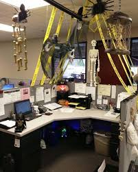 Amazing Office Halloween Decorations Ideas Halloween Autumn Fall October Office Halloween Decorations Halloween Office Diy Halloween Office Decorations