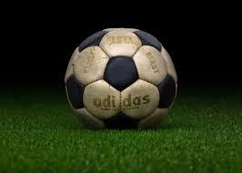 Like its predecessor adidas brazuca ball, the telstar 18 official match ball has just six panels, with a very elaborate when the adidas telstar 18 ball is connected to the smartphone, the user proceeds. Made In France Match Ball Fifa World Cup 1970 Mexico Adidas Telstar Elast Worldcupballs Info
