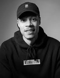 Cameron Gunter's Instagram, Twitter & Facebook