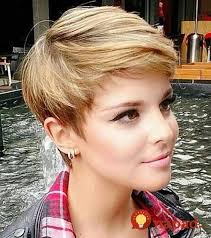 Being weird, interviewing inspiring people, gaming, pulling tarot cards & reading astrology charts! Pin On Hairstyles