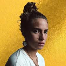 Serial Monogamist” by Ashe Is a Melody-Rich Countryside Serenade