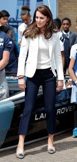 See here the most stylish outfits that kate middleton has repeated and be inspired to go shopping in your own closet, just like a duchess would. Die 46 Besten Ideen Zu Kate Middleton Style In 2021 Herzogin Kate Herzogin Catherine Kleidung