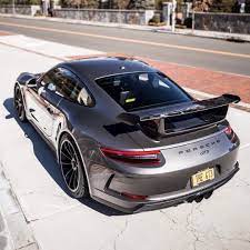 A Splash Of Luxurt For Your Life Via Www Arthomegarden Com Voitures Porsche Voiture De Sport Modele De Voiture