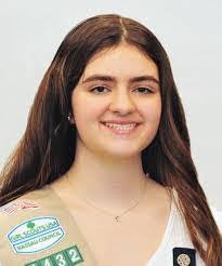 Brianna Suarez's Instagram, Twitter & Facebook