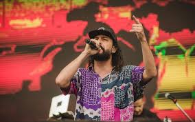 Gabriel O Pensador Faz Show Politico E Cheio De Criticas No Lollapalooza Cultura Ig