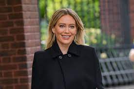 Despite hilary duff lizzie mcguire persona, the actress' star is on the rise. How I Met Your Father Series Starring Hillary Duff News And Cast