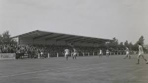Es usado principalmente para la práctica del fútbol, siendo la casa del rkc wallwijk de la eredivisie. Rkc Waalwijk Mandemakers Stadion
