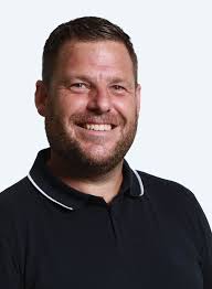 Leadership & Management