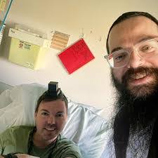 Jeffrey Hendren's Instagram, Twitter & Facebook