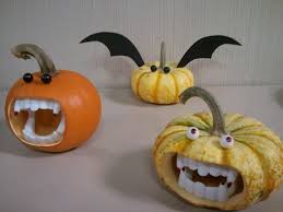 Résultats de recherche d'images pour « pumpkin vampire ideas »