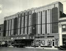 The Majestic Theatre In 1935 Once A Movie Theater Now A Rock Venue Via Historicdetroitorg Detroit History Majestic Theatre Detroit Area