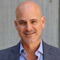 Dana Randazzo's Instagram, Twitter & Facebook