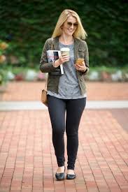 Black Skinny Jeans Olive Green Military Jacket Fall 2017 Outfit Ideas For Women O Olive Green Military Jacket Military Jacket Outfits Military Jacket Green