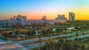 The Orange County Convention Center Is Beautiful At Sunset Rosen Centre And Rosen Plaza Are Share This Same View Hotel Meet Florida Dream Vacations Orlando