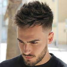 Coupe courte, ondulée sur le dessus ou cheveux longs… les tendances capillaires sont très diverses depuis quelque temps du. Epingle Par Gal Gabriel Sur Cheveux Coupe De Cheveux Cheveux Courts Homme Coiffure Homme
