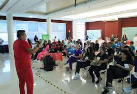 Comparten su experiencia en Simposio de Podología en Mérida