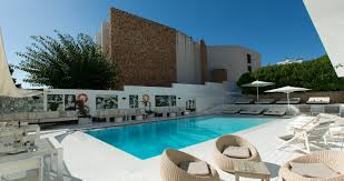 Check our comprehensive information guides and choose which resort in mallorca is best for your holiday. Zhero Hotel Palma Enjoy Your Holiday In A Nicely Designed Boutique Hotel