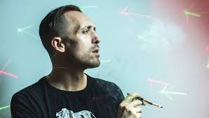 Danger Dan: „Der Wahnsinn ist allgegenwärtig!“