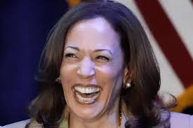 Darf die das? Über das Lachen von Kamala Harris