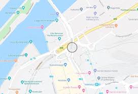 Vi har som mål att skapa en trygg plats under den nya hisingsbron genom att uppfylla de tidigare nämnda teorierna från bland annat jane. Korfalt Paverkas Pa Gotaalvbron Trafiken Nu Goteborg